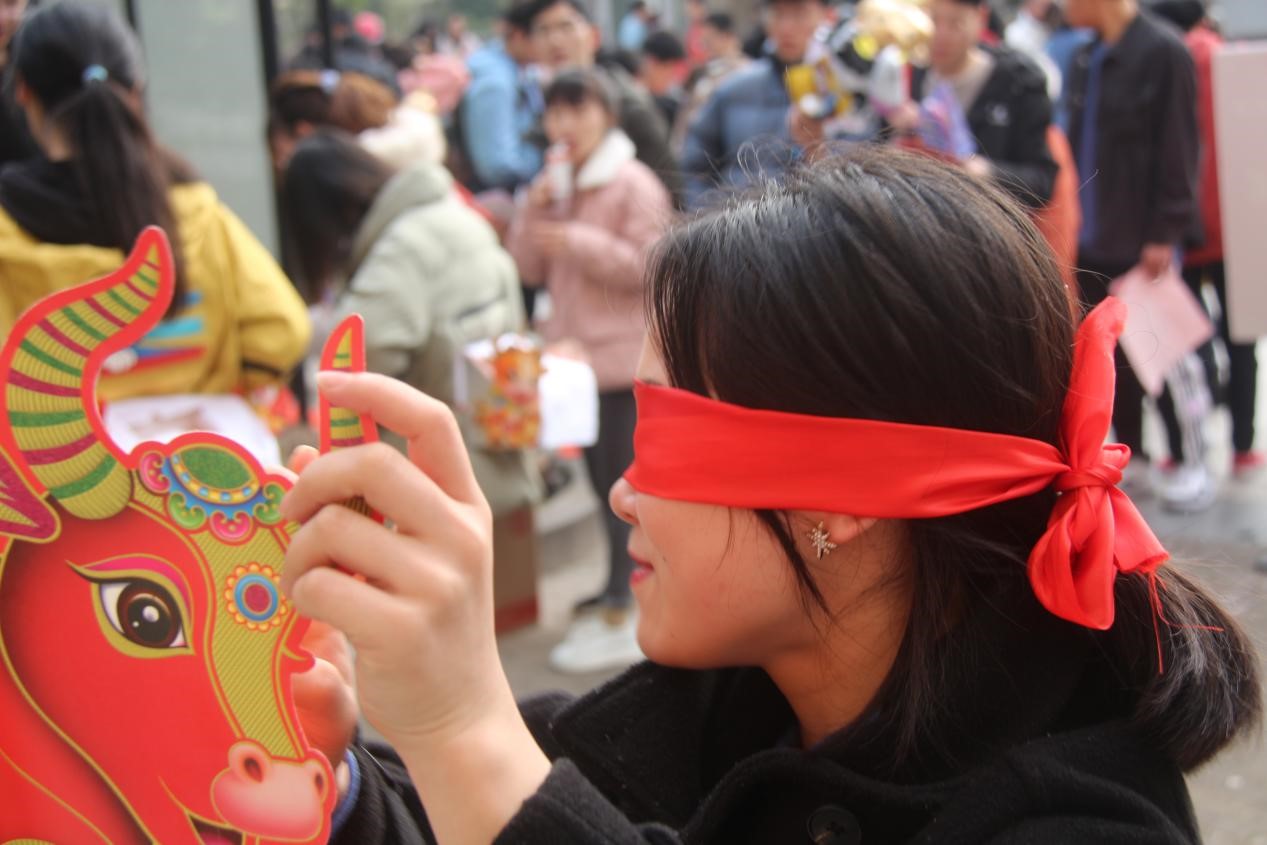 11.jpg Betway必威西汉姆联官方网站